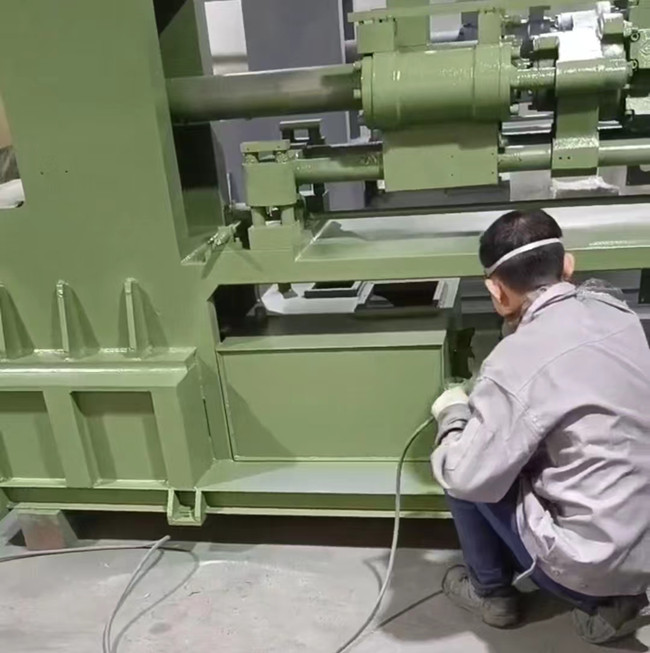 从一桶漆到一套方案：水性漆业务员的生存进化指南