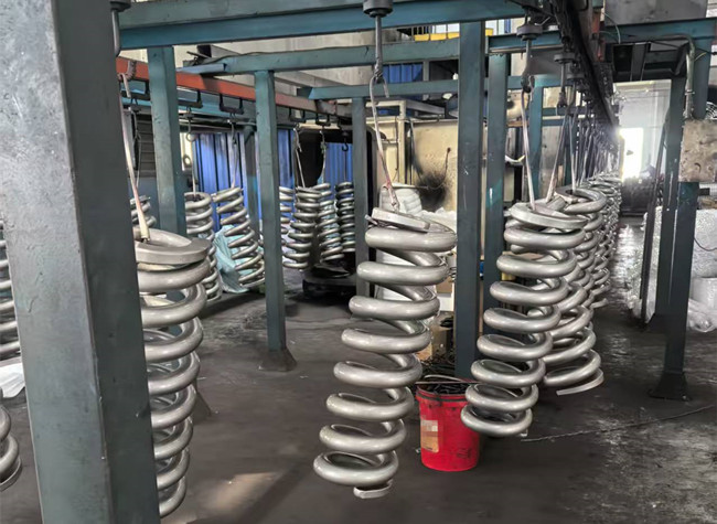 大型弹簧涂装，为何水性浸涂漆更靠谱