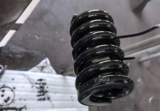 大型弹簧涂装，为何水性浸涂漆更靠谱